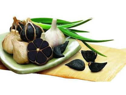 Peeled Black Garlic "Organic American" Aged and Fermented 120 Days (5 oz Glass Jar) - Eastern Shore Products